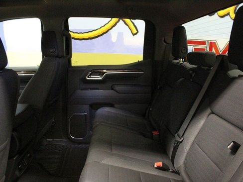 New 2026 GMC Sierra 1500 Elevation image 14