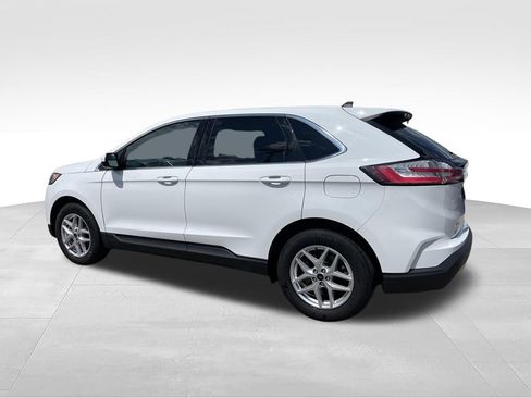Used 2024 Ford Edge SEL AWD/4WD image 6