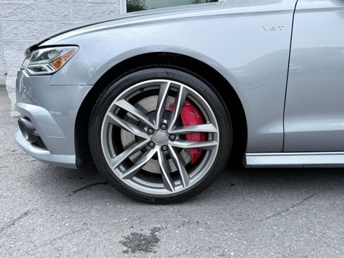 Used 2018 Audi S6 Premium Plus w/ S Sport Package AWD/4WD image 46