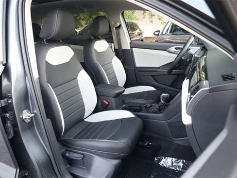 New 2025 Volkswagen Taos SEL image 26