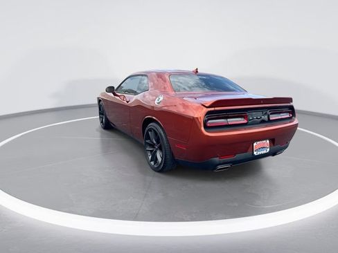 Used 2022 Dodge Challenger GT w/ Performance Handling Group RWD image 7