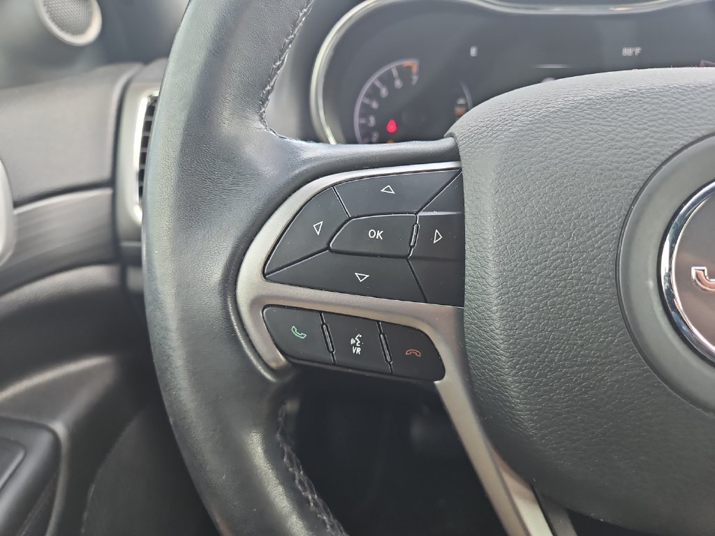 Used 2021 Jeep Grand Cherokee Laredo AWD/4WD image 20