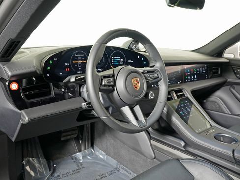 Used 2024 Porsche Taycan 4S w/ Premium Package image 4