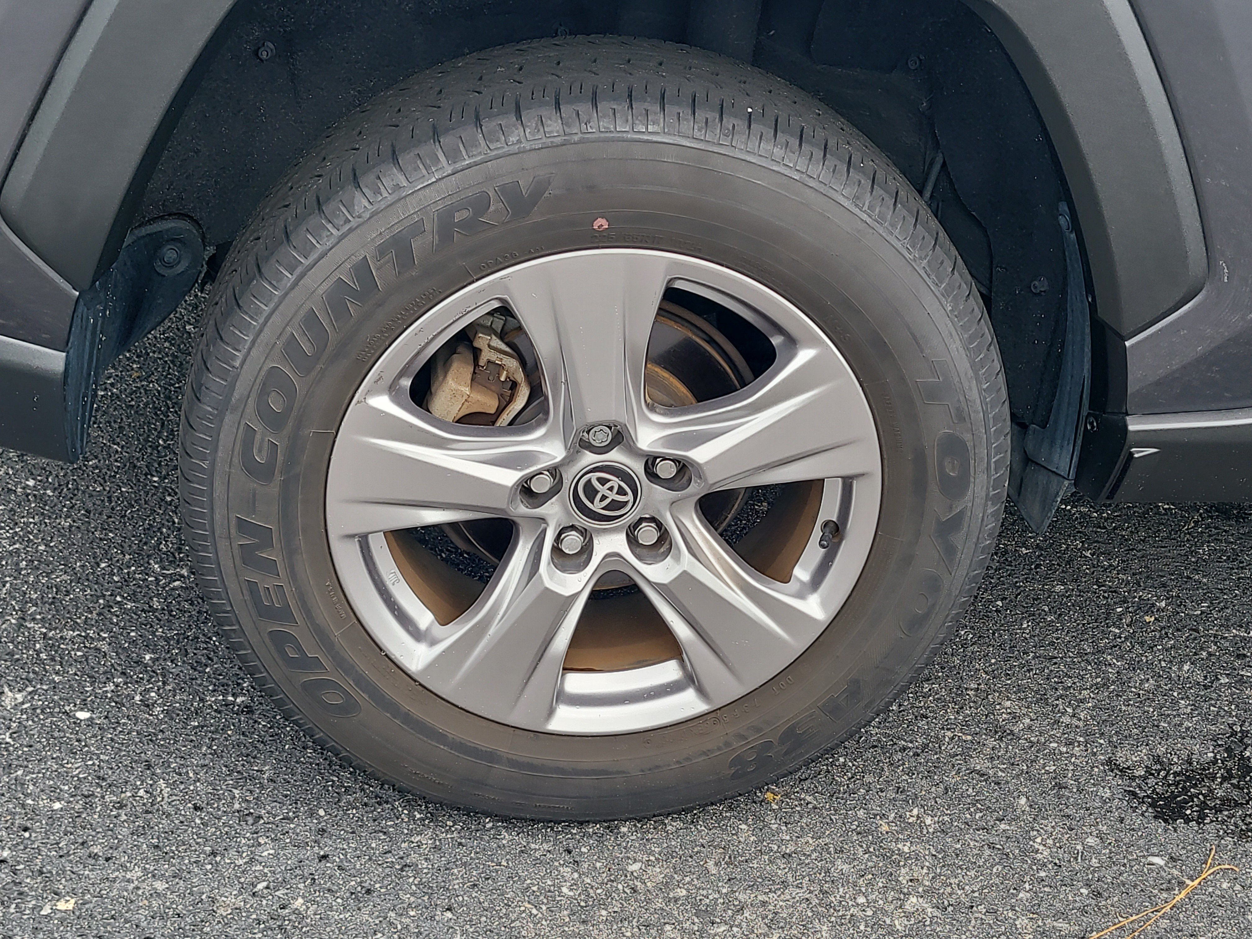 Certified 2023 Toyota RAV4 XLE w/ Convenience Package FWD image 10