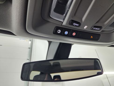 Used 2019 GMC Sierra 1500 SLE image 44