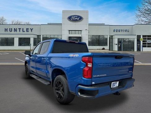 Used 2022 Chevrolet Silverado 1500 RST w/ Max Trailering Package AWD/4WD image 4