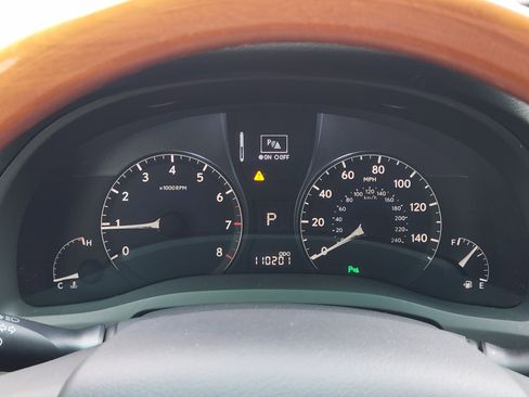 Used 2011 Lexus RX 350 2WD w/ Premium Pkg image 18