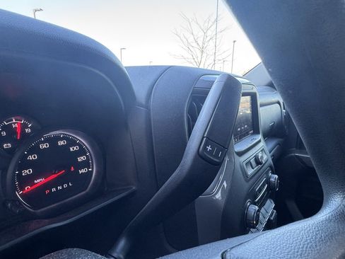 Used 2021 Chevrolet Silverado 1500 Custom image 28