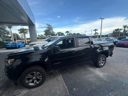 Used 2017 Chevrolet Colorado Z71 AWD/4WD image 4