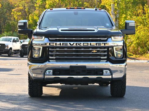 Used 2020 Chevrolet Silverado 2500 LTZ w/ LTZ Plus Package image 29