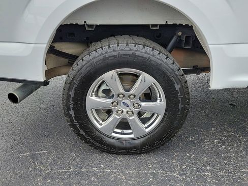 Used 2019 Ford F150 XLT w/ Equipment Group 302A Luxury image 7