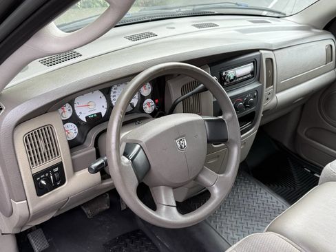 Used 2004 Dodge Ram 2500 Truck ST image 20