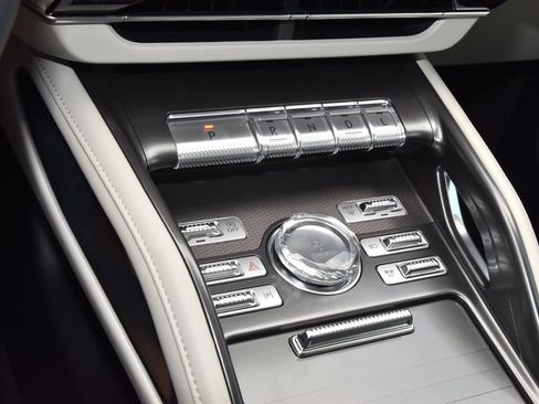 New 2026 Lincoln Nautilus Premier AWD/4WD image 30