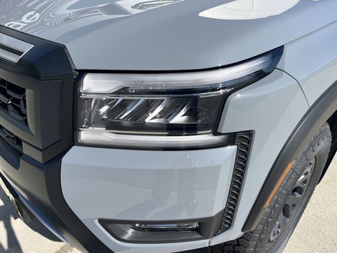 New 2025 Nissan Frontier PRO-4X image 14