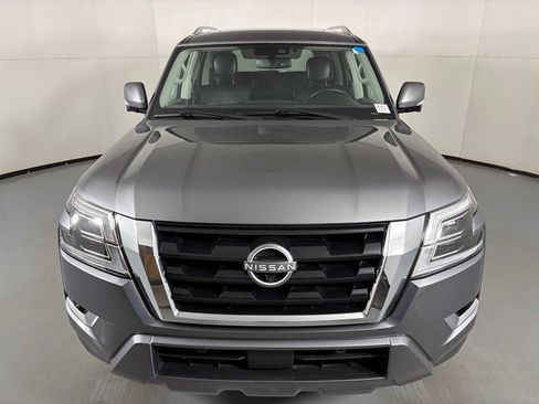 Used 2024 Nissan Armada SL w/ Captain's Chairs Package RWD image 4