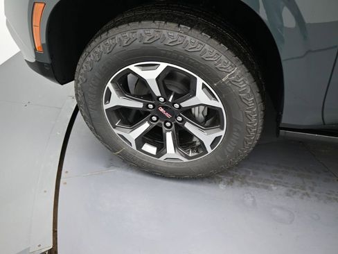 New 2026 Buick Envision Sport Touring image 8