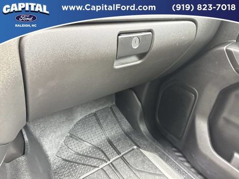 Used 2023 Chevrolet Silverado 2500 Custom w/ Custom Convenience Package AWD/4WD image 27