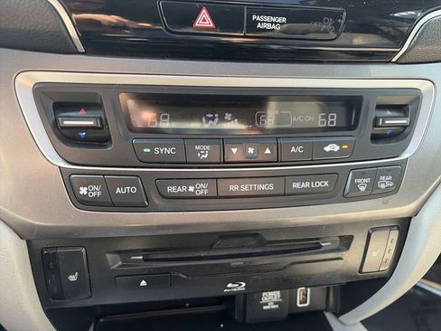 Used 2019 Honda Pilot EX-L image 19