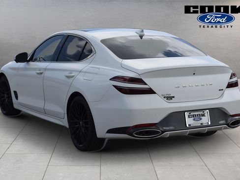Used 2022 Genesis G70 3.3T Launch Edition RWD image 4