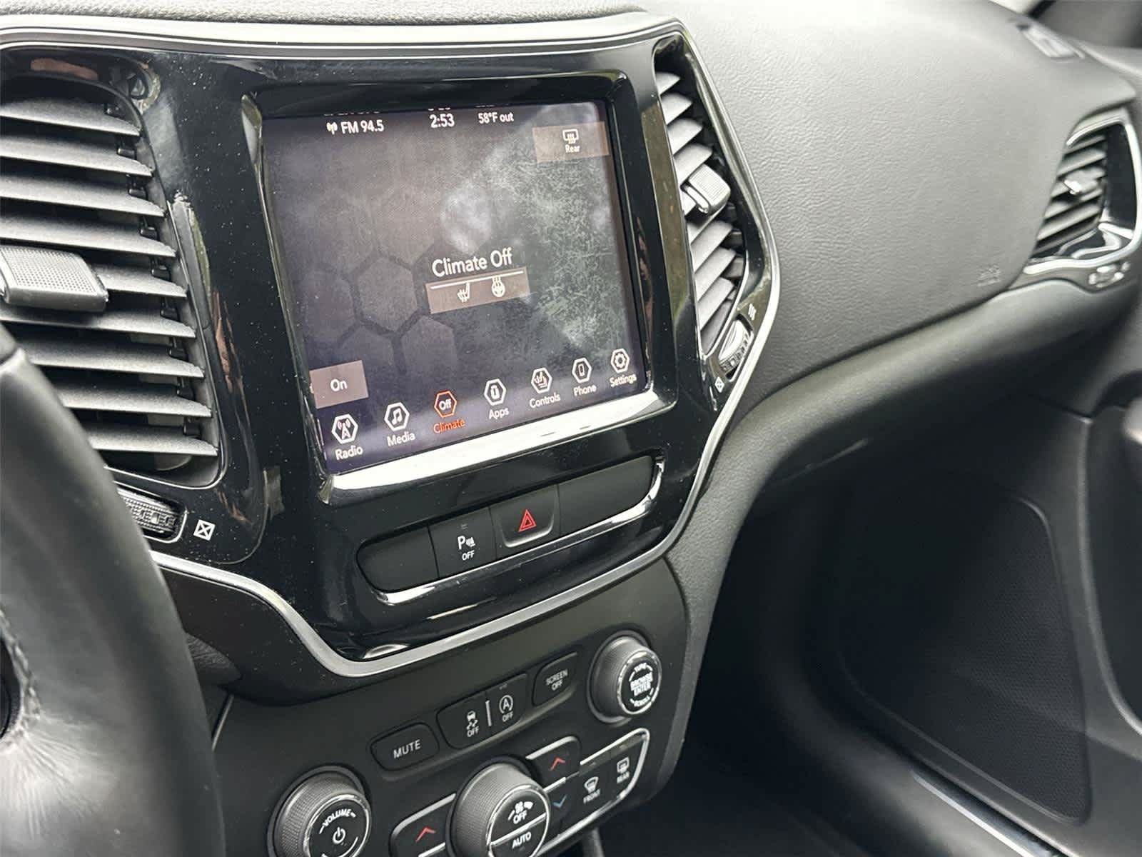 Used 2019 Jeep Cherokee Limited AWD/4WD image 23