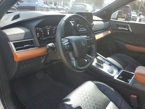 Used 2022 Mitsubishi Outlander SEL FWD image 15