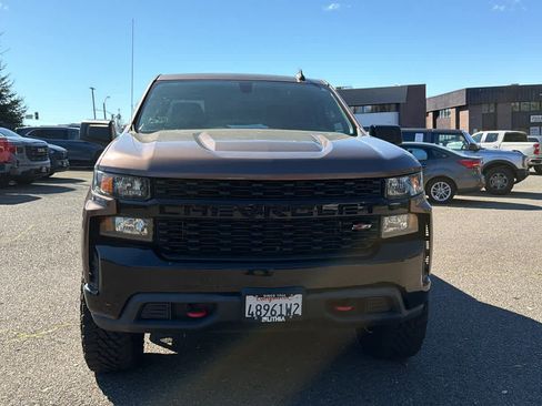 Used 2019 Chevrolet Silverado 1500 Custom Trail Boss w/ Custom Convenience Package image 2