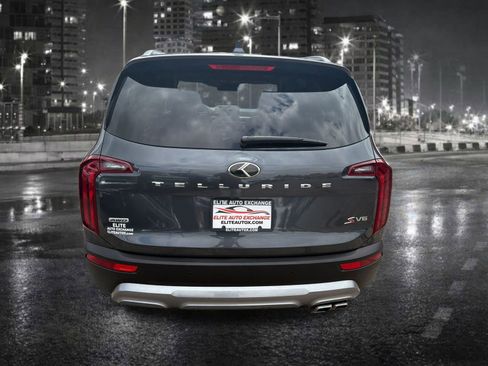 Used 2021 Kia Telluride S AWD/4WD image 5