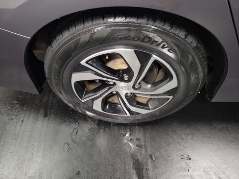Used 2016 Honda Accord LX image 12