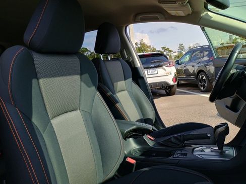 Used 2019 Subaru Crosstrek 2.0i Premium w/ Eyesight System image 23