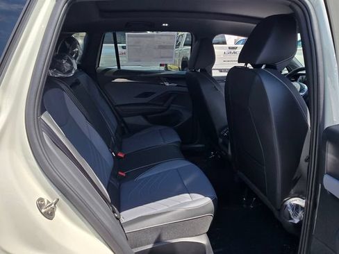 New 2026 Volkswagen Tiguan SE R-Line FWD image 15