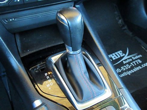 Used 2015 MAZDA MAZDA3 i Grand Touring image 28