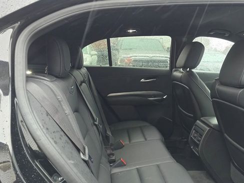 Used 2025 Cadillac XT4 Premium Luxury image 15