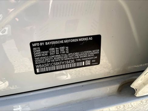 Used 2019 BMW 330i Sedan w/ Driving Assistance Package RWD image 35