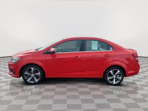 Used 2019 Chevrolet Sonic Premier FWD image 2