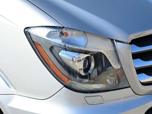 Used 2014 Mercedes-Benz Sprinter 3500 image 8