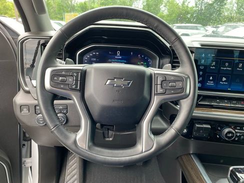 Used 2024 Chevrolet Silverado 1500 LT Trail Boss w/ Protection Package image 11