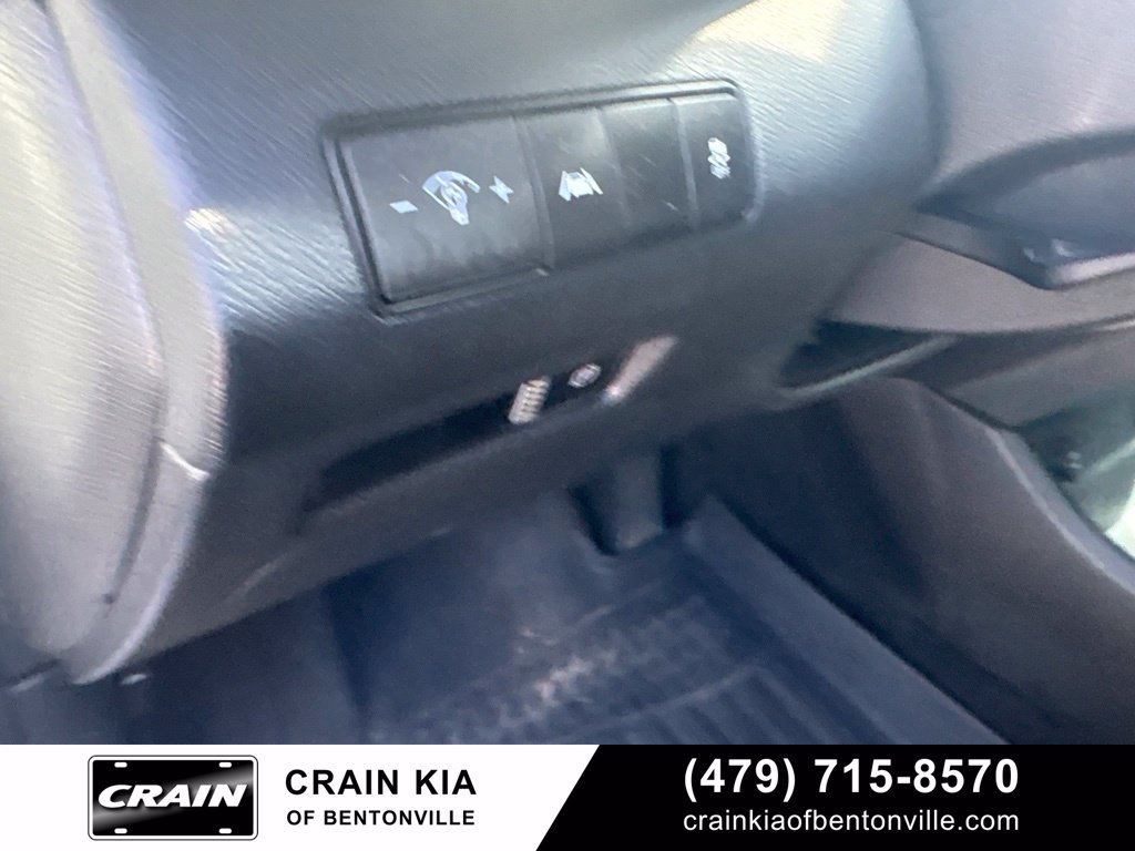Used 2022 Hyundai Santa Fe SEL FWD image 12
