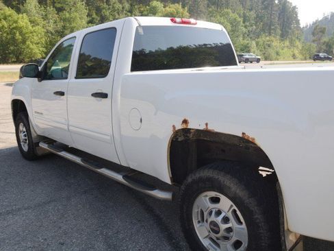 Used 2014 GMC Sierra 2500 SLE AWD/4WD image 9