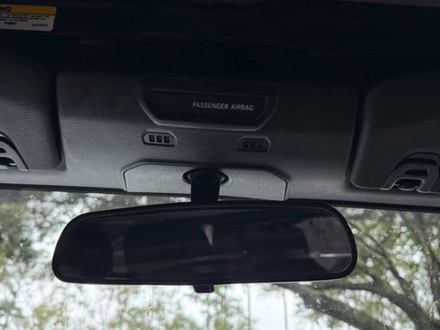 Used 2021 Jeep Wrangler Unlimited Rubicon w/ Xtreme Recon 35" Tire Package image 27