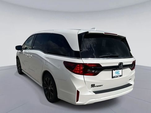 New 2026 Honda Odyssey Sport-L image 6