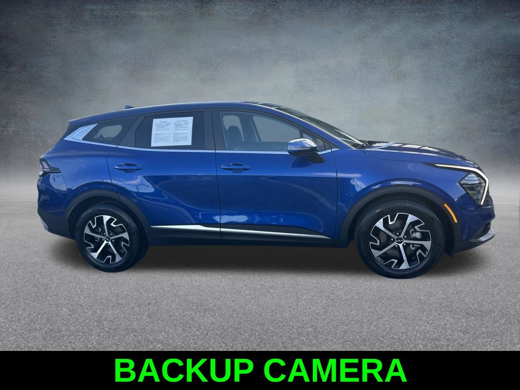 Used 2025 Kia Sportage EX FWD image 4