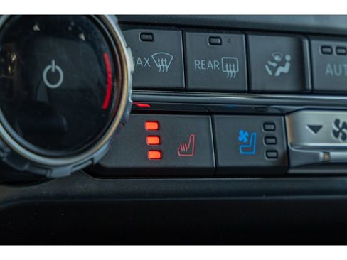 Used 2023 Ford F150 Lariat image 27