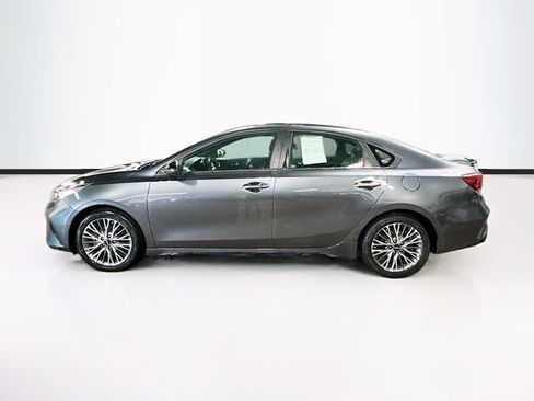 Used 2024 Kia Forte GT-Line w/ GT-Line Premium Package FWD image 4