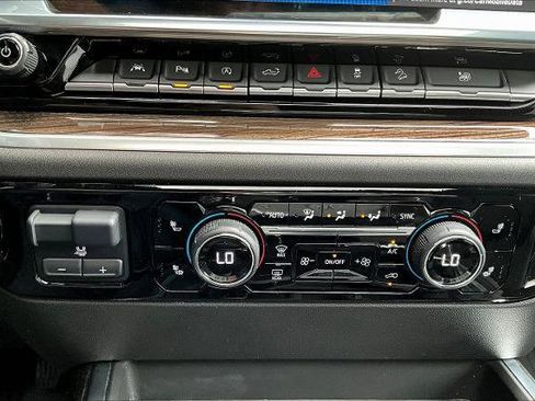 Used 2022 Chevrolet Silverado 1500 RST w/ All Star Edition Plus image 16