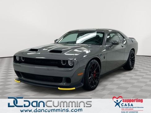 Used 2023 Dodge Challenger SRT Hellcat w/ Driver Convenience Group image 1