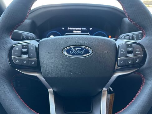 New 2026 Ford Explorer ST-Line w/ ST-Line Street Pack RWD image 23