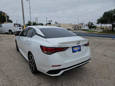 Used 2024 Nissan Sentra SR FWD image 6