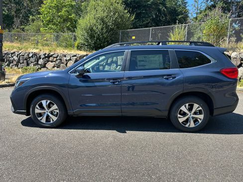 Used 2025 Subaru Ascent Premium AWD/4WD image 3