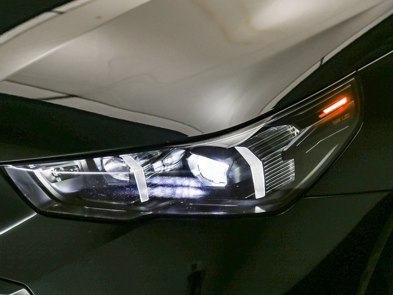 Used 2026 BMW 530i w/ M Sport Package RWD image 8