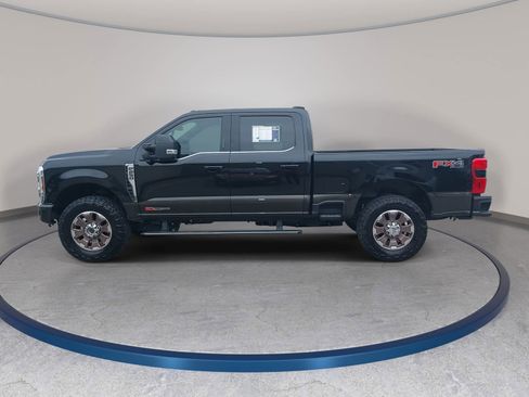 Used 2024 Ford F250 King Ranch AWD/4WD image 8